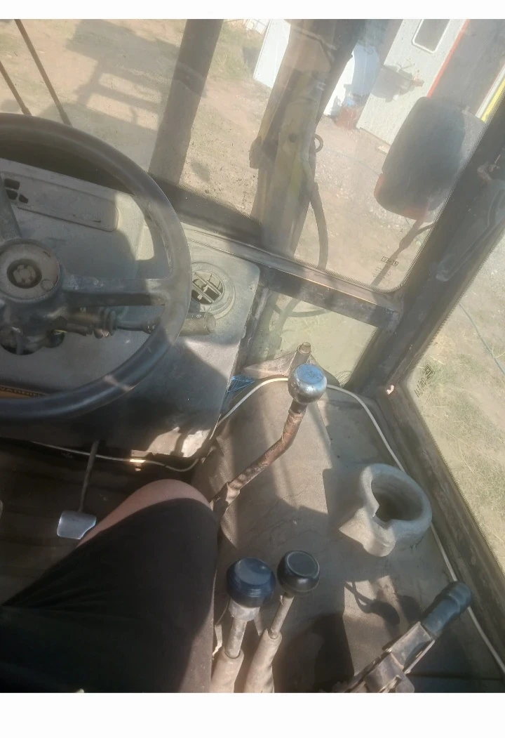 Мини челни товарачи JCB 2CX, снимка 12 - Индустриална техника - 53396573