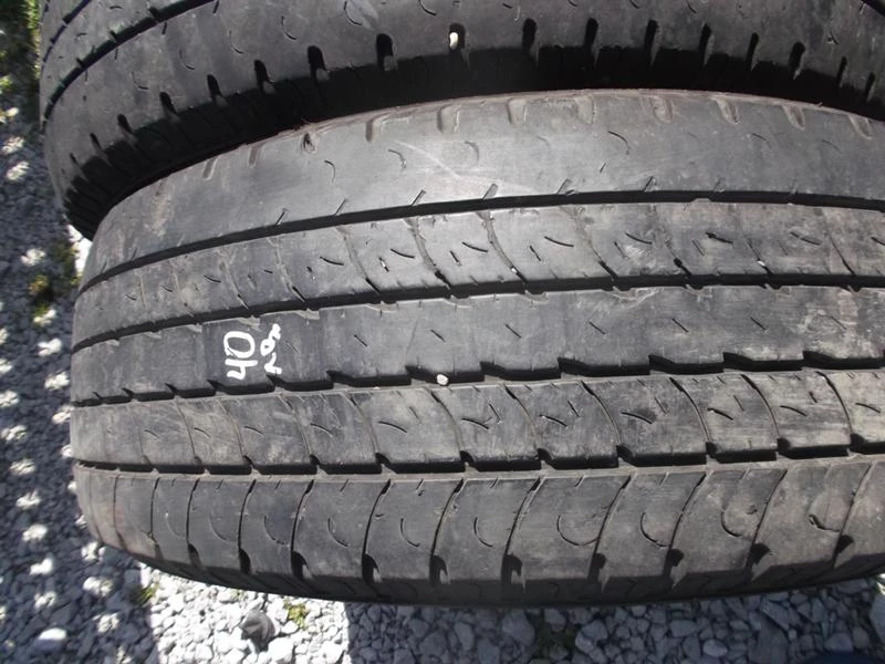 Гуми Летни 235/65R16, снимка 3 - Гуми и джанти - 21272230