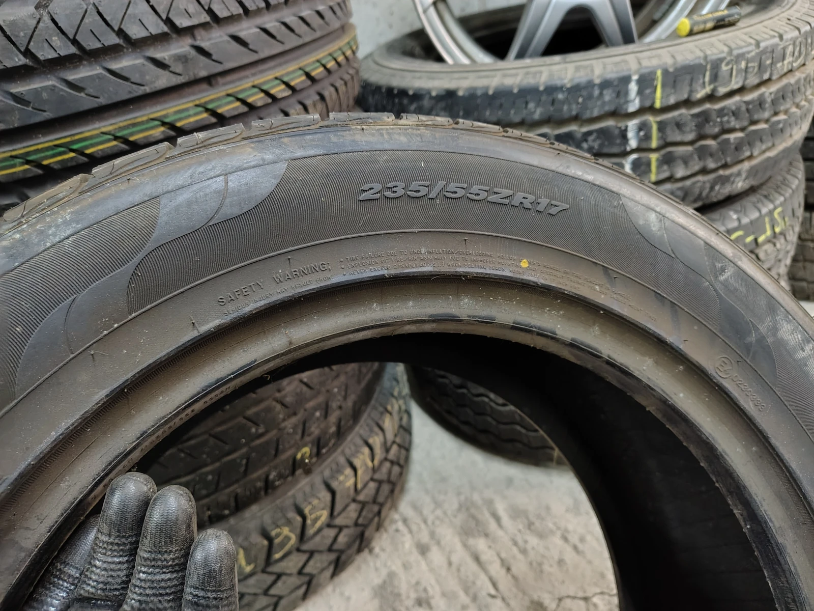  235/55R17 | Mobile.bg   8