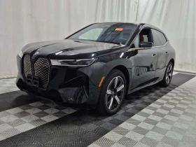 BMW iX XDRIVE40| SWAROWSKI| HUD| 360| PANO| 2 КЛЮЧА| , снимка 1