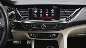 Opel Insignia Sports Tourer 2.0d Business Innovation 4x4 Automat | Mobile.bg   11