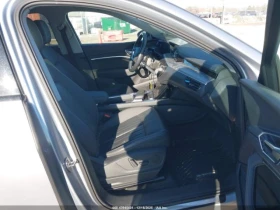 Audi E-Tron PREMIUM QUATTRO - 17100 € / 33444.69 лв. - 99323101 9