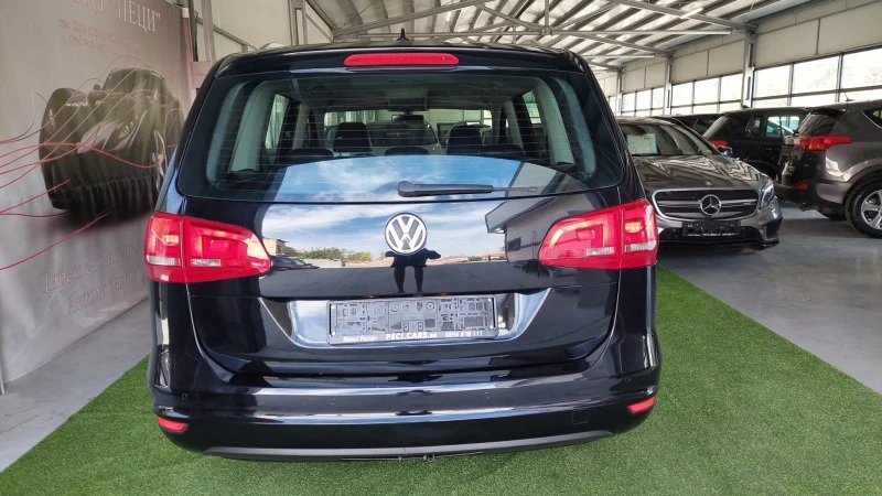 VW Sharan R-Line 2.0TDI DSG 6SP-TOP SUST.-LIZING-GARANCIQ, снимка 5 - Автомобили и джипове - 42610730