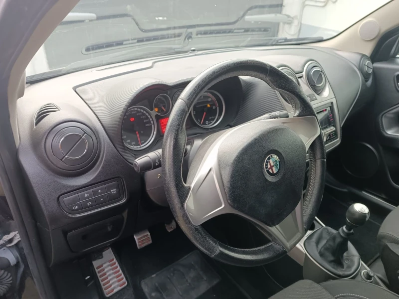 Alfa Romeo MiTo, снимка 10 - Автомобили и джипове - 48711425