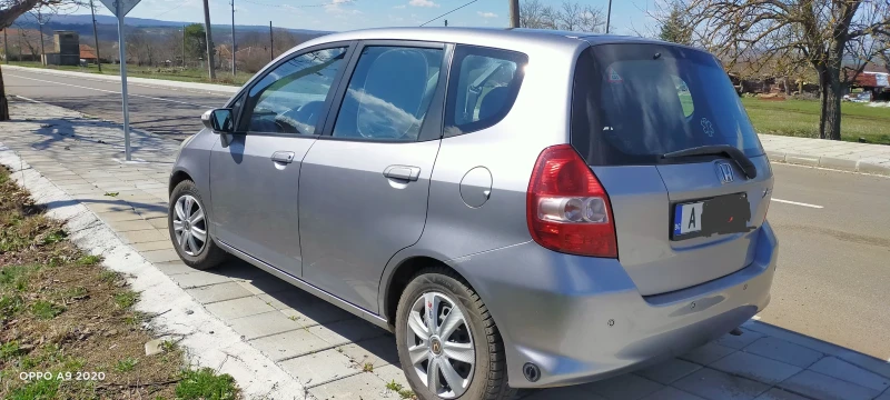 Honda Jazz 1.4 FACELIFT ГАЗ-БЕНЗИН, снимка 4 - Автомобили и джипове - 49561883