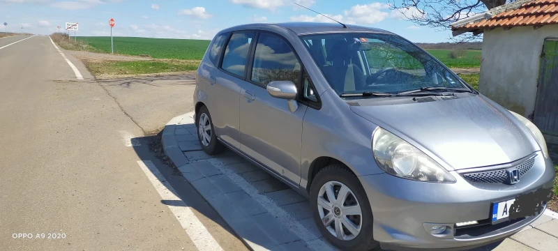 Honda Jazz 1.4 FACELIFT ГАЗ-БЕНЗИН, снимка 2 - Автомобили и джипове - 49561883