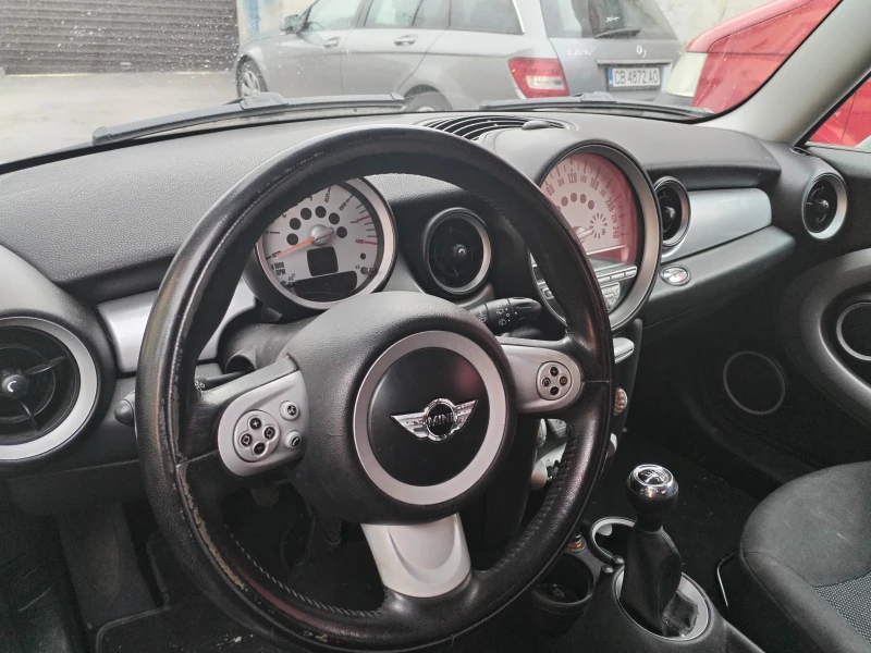 Mini Cooper 1.6 i, снимка 9 - Автомобили и джипове - 49592357