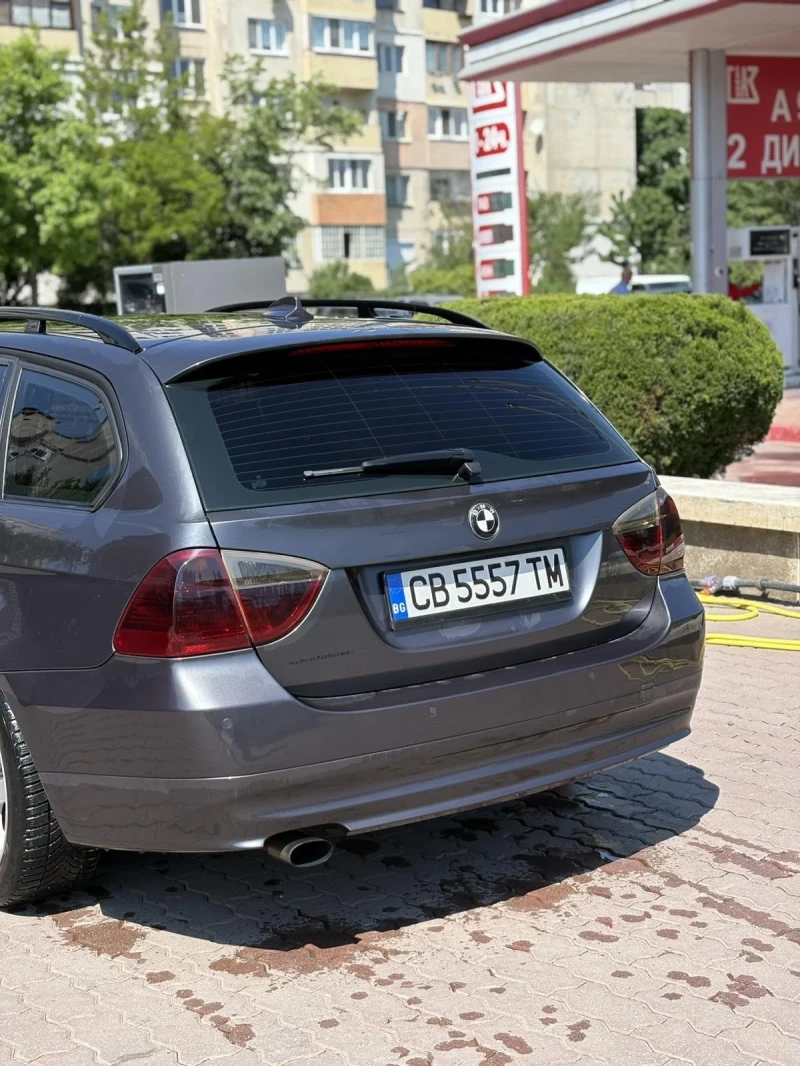 BMW 320, снимка 4 - Автомобили и джипове - 52179765