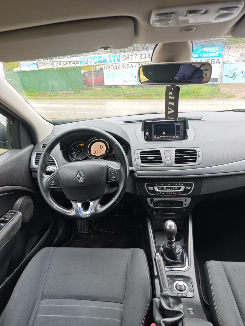 Renault Megane 1.5DCI Limited Edition, снимка 10 - Автомобили и джипове - 51499007
