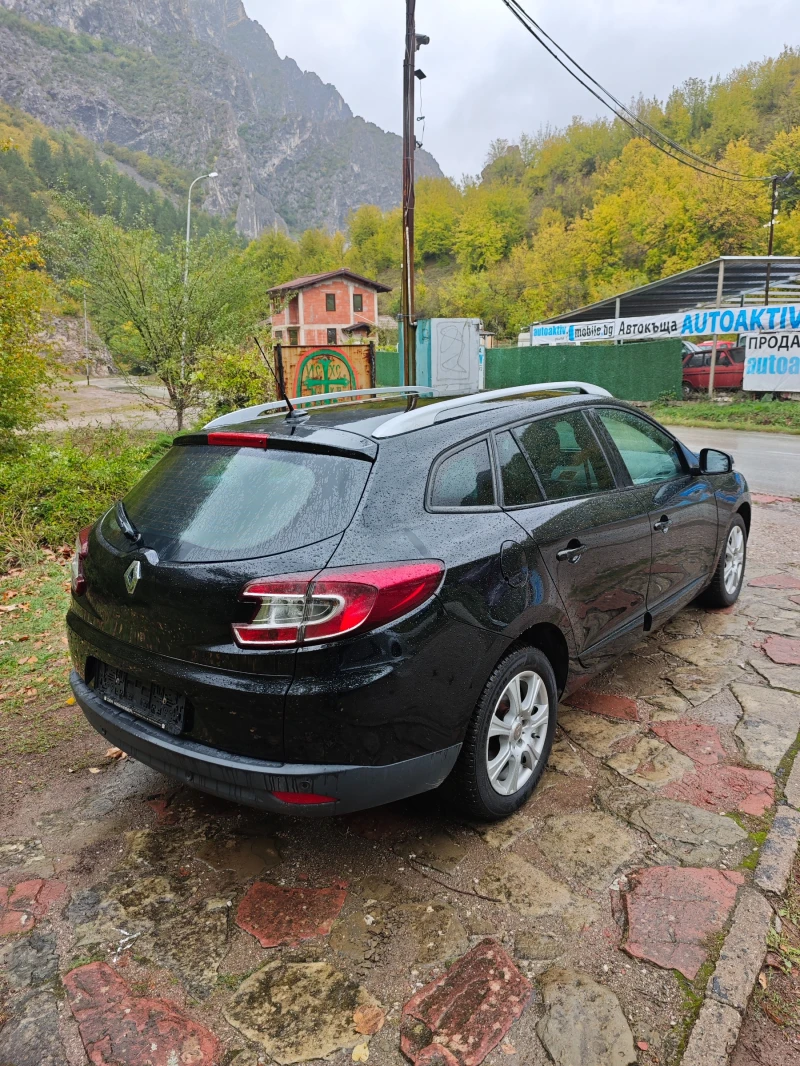 Renault Megane 1.5DCI Limited Edition, снимка 7 - Автомобили и джипове - 51499007