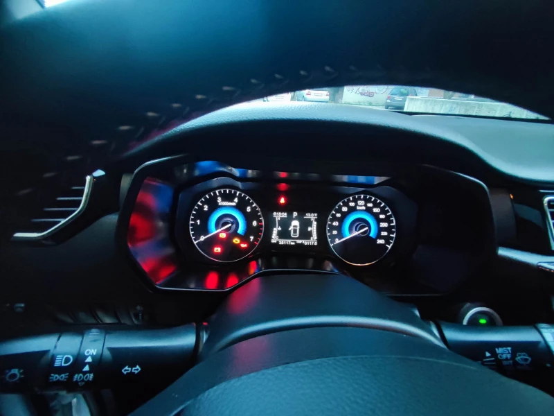 DONGFENG 580 1.5 T, снимка 7 - Автомобили и джипове - 52654735