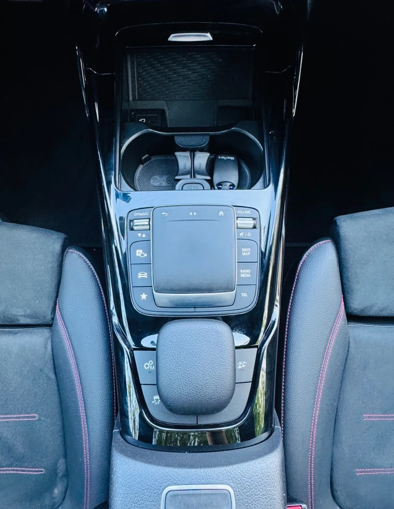 Mercedes-Benz CLA 45 AMG S 4Matic+ , снимка 9 - Автомобили и джипове - 52557747