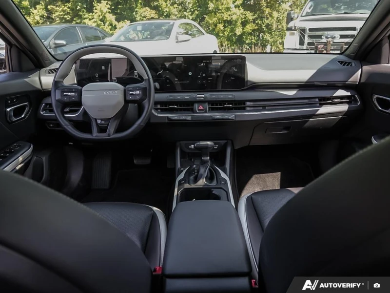 Kia K4 GT-Line Turbo  С РЕГИСТРАЦИЯ & АВТО КРЕДИТ, снимка 7 - Автомобили и джипове - 53260380