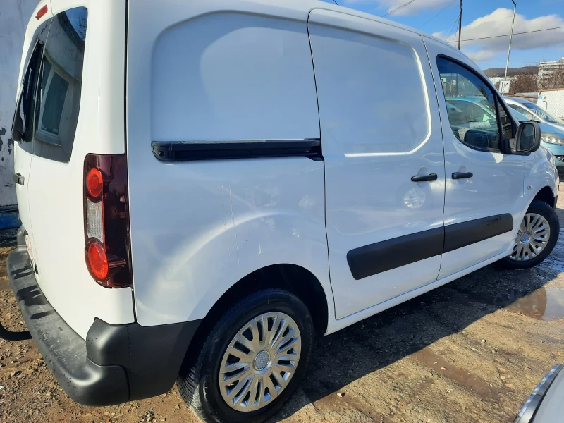 Peugeot Partner 2013та 90hp КАТО НОВ, снимка 4 - Автомобили и джипове - 53270788