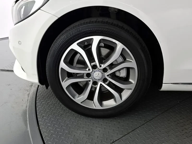 Mercedes-Benz C 220 D 4MATIC ESTATE, снимка 5 - Автомобили и джипове - 55007395