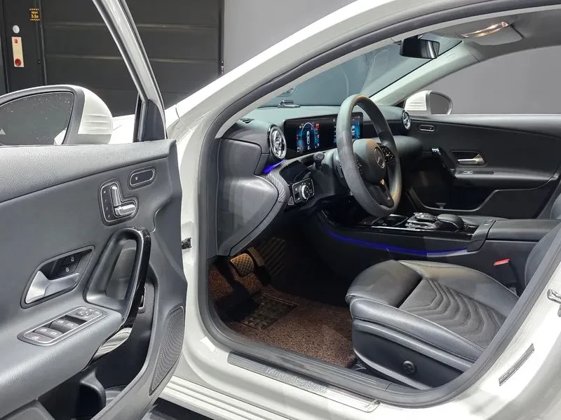 Mercedes-Benz A 220 Sedan | Mobile.bg � ����������� 10