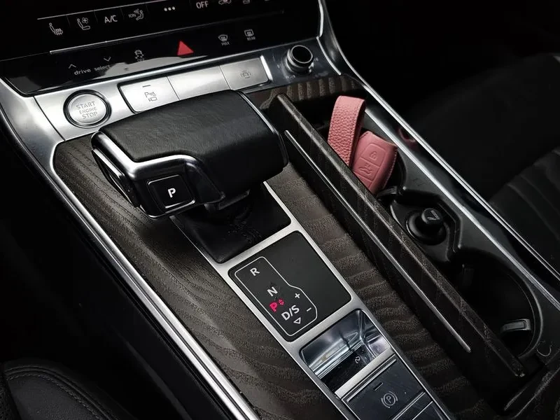 Audi A6 2.0 TFSI - САМО 30% АВАНС, снимка 9 - Автомобили и джипове - 56355468