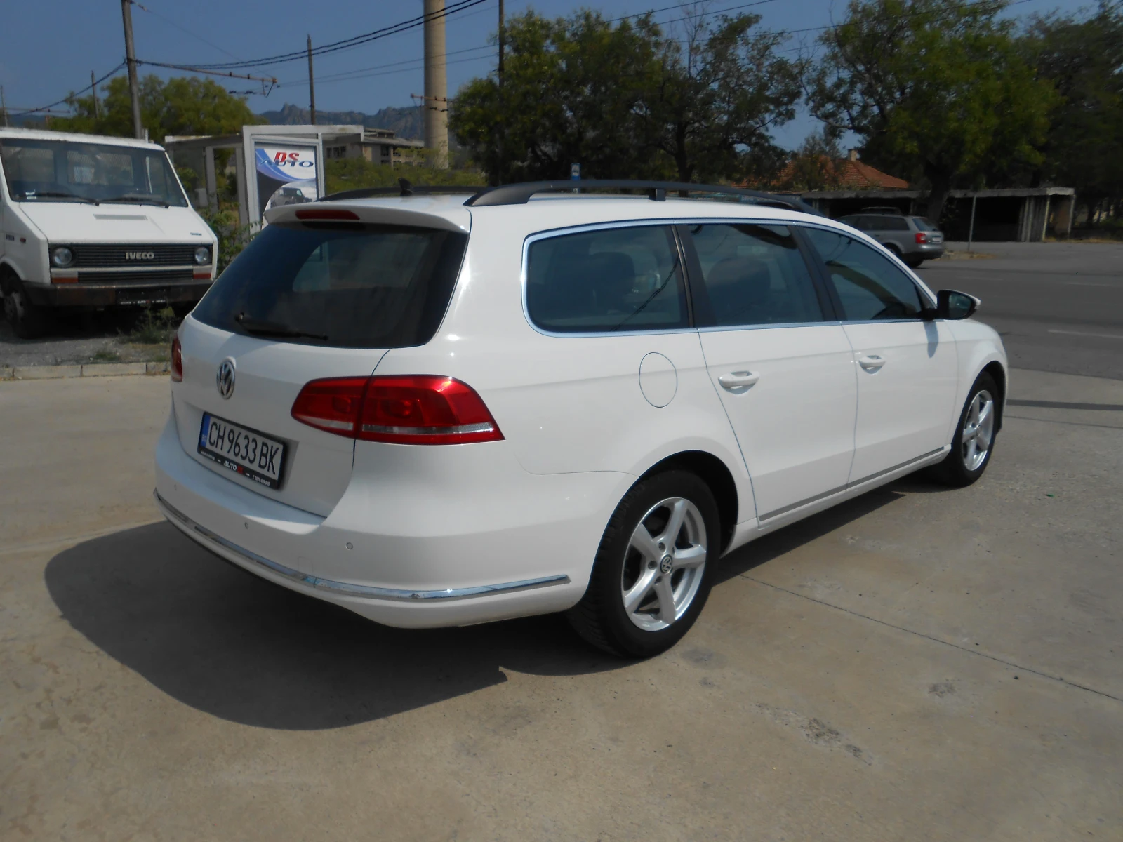 VW Passat 1.4-Automat-Navi-Euro-5B - изображение 5