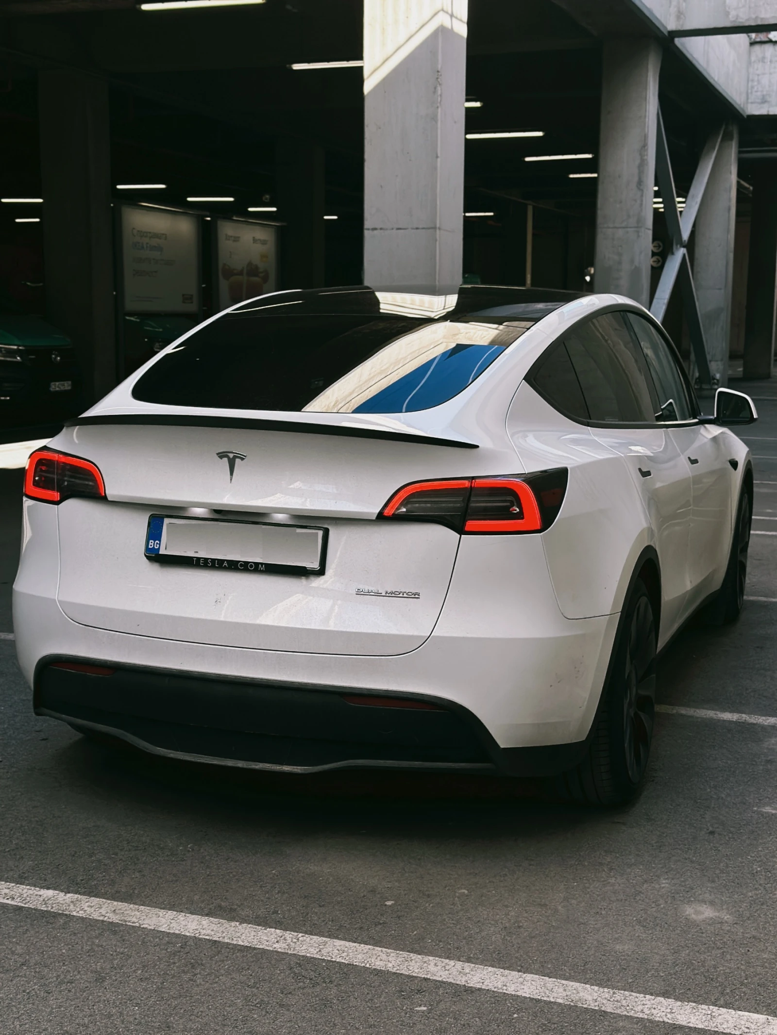 Tesla Model Y Performance AWD НАЛИЧНА - изображение 7