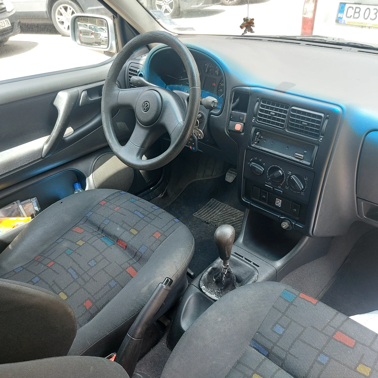 VW Polo 1.0 - изображение 6