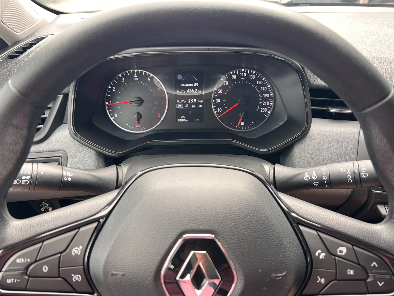 Renault Clio Life/1.0Tce/91k.c./6MT/LPG/ГАРАНЦИЯ | Mobile.bg — изображение 12