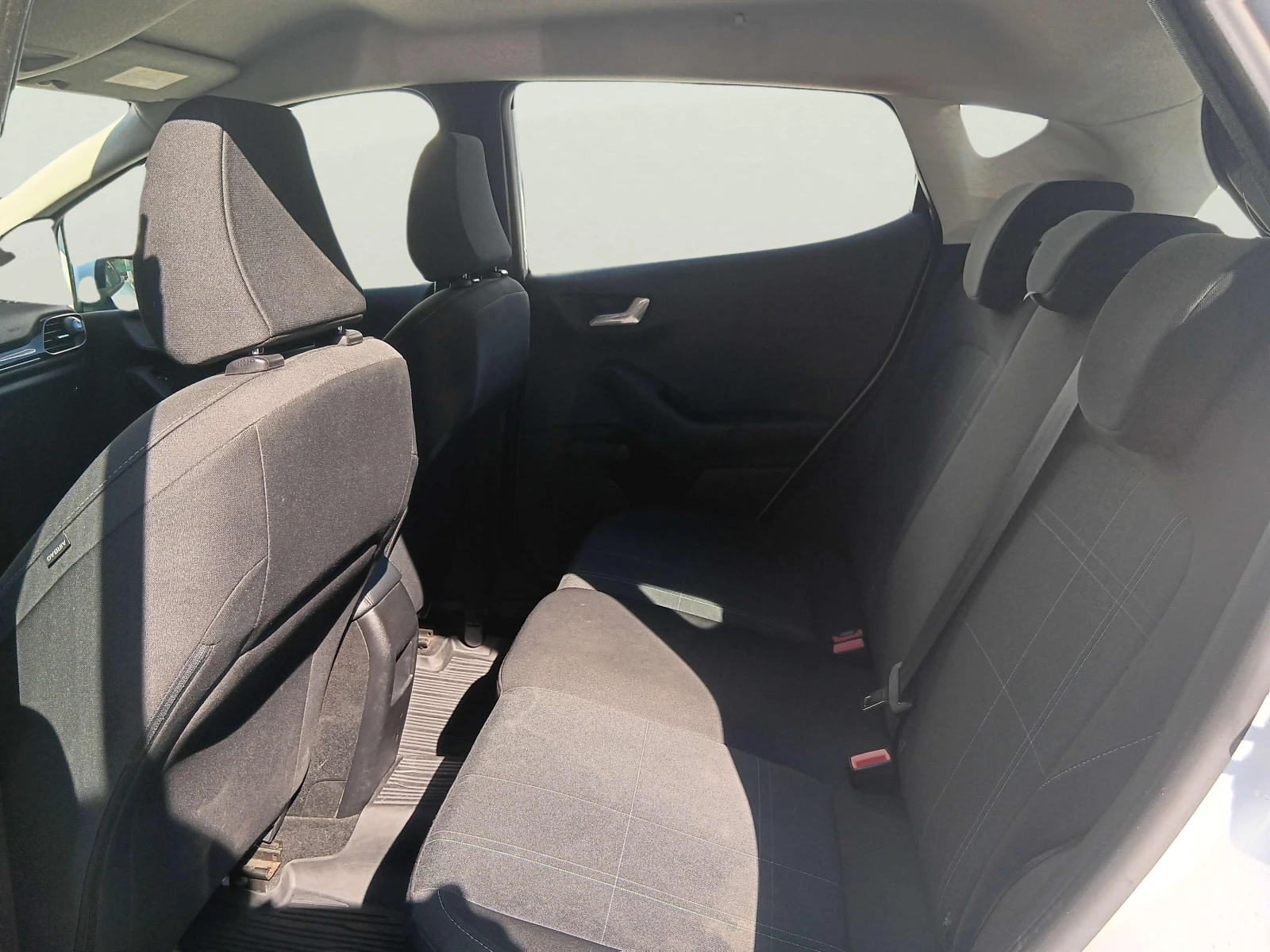 Ford Fiesta 1.5 TDCi - изображение 10