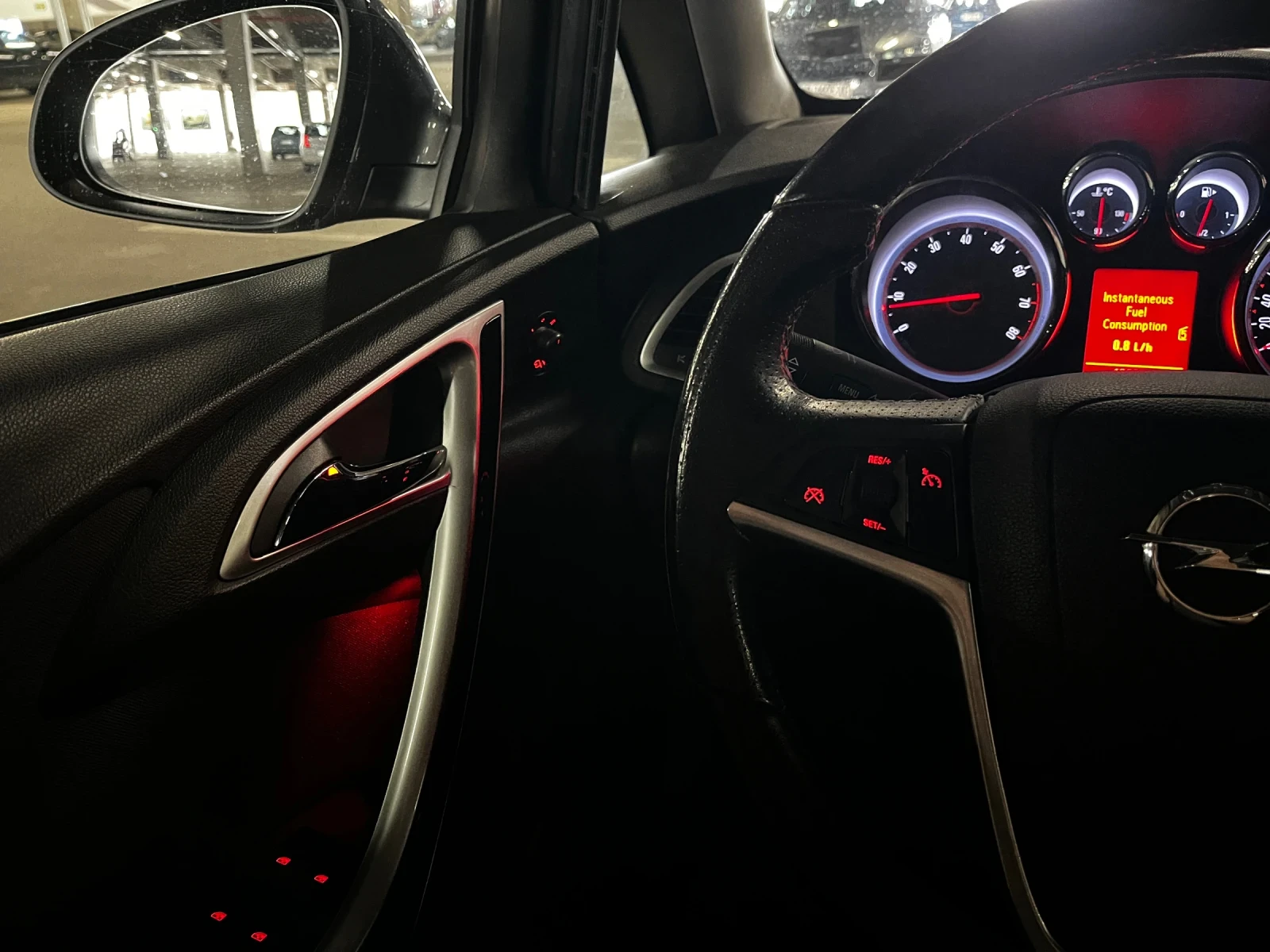 Opel Astra 1.6 TURBO - изображение 9