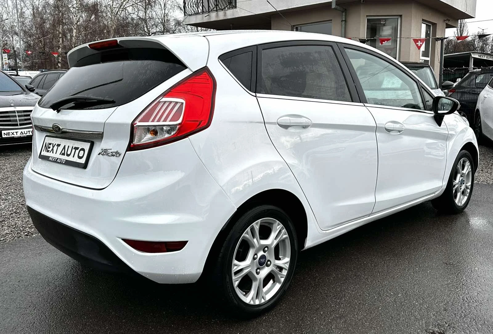 Ford Fiesta 1.5D 75HP TITANIUM LED EU6B, снимка 5 - Автомобили и джипове - 54000792