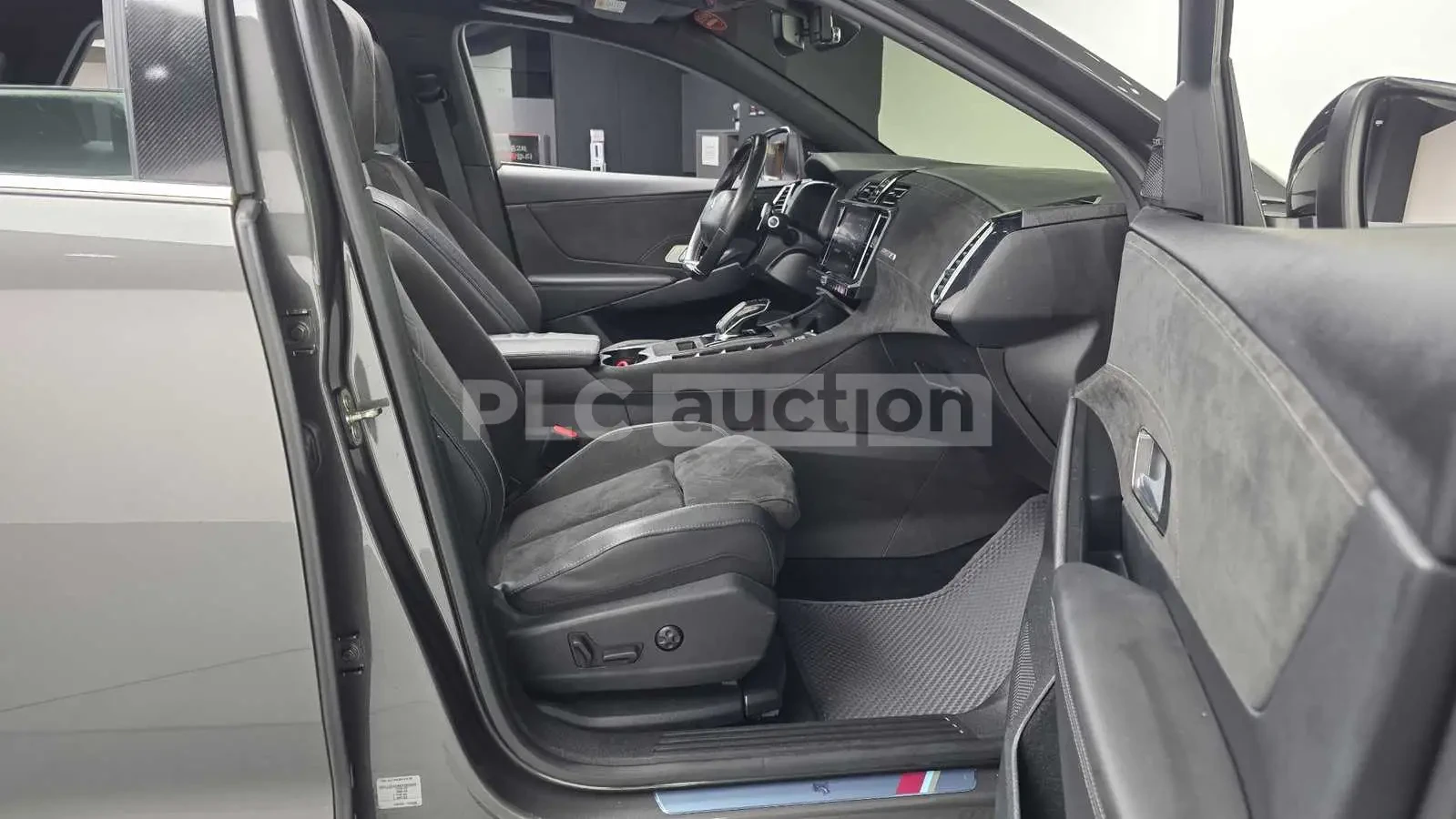 Citroen DS7 АЛКАНТАРА/ДИГИТАЛЕН КОКПИТ/КАМЕРИ/ОТ 280 ЕВРО!, снимка 10 - Автомобили и джипове - 54091024