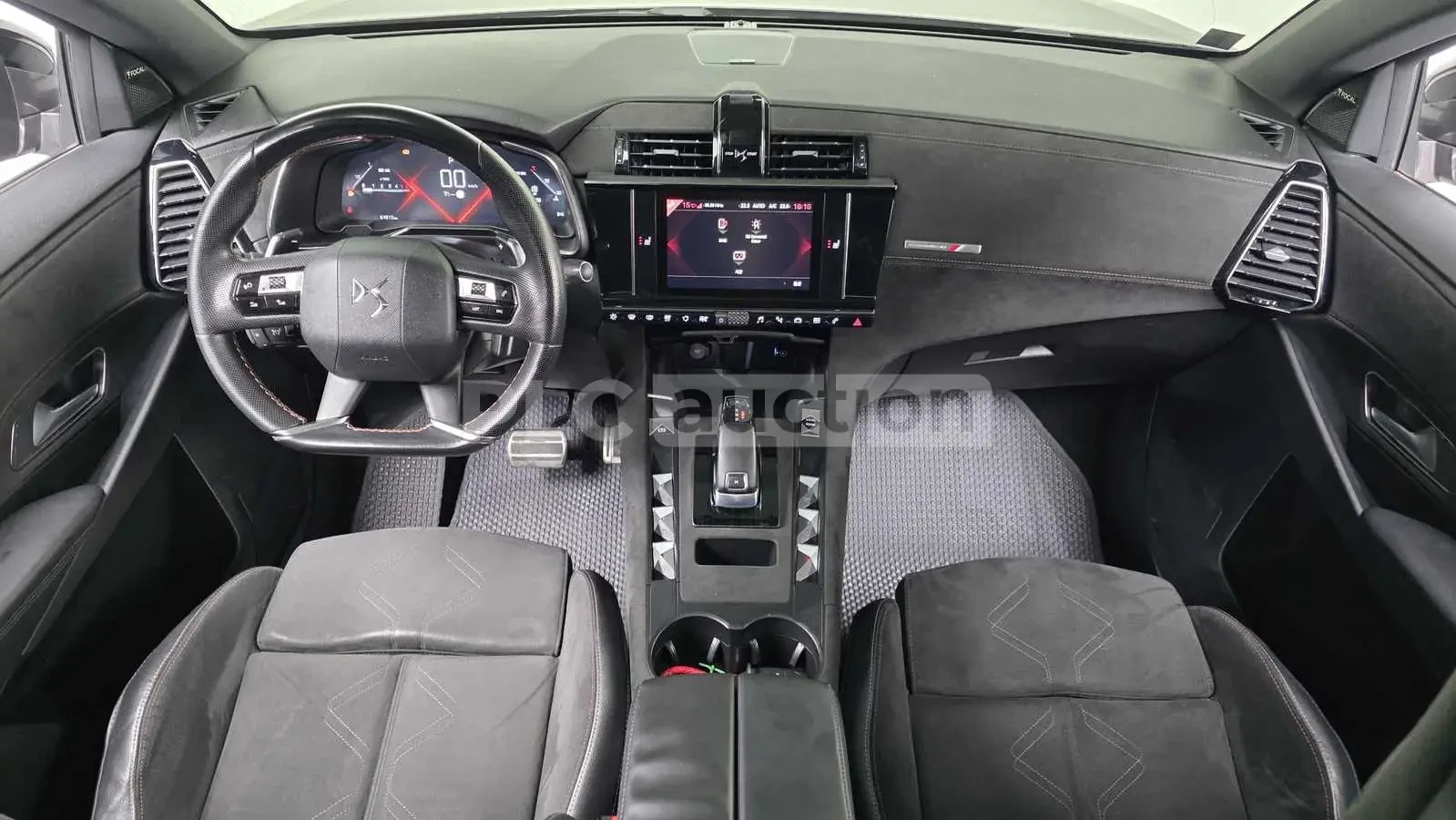 Citroen DS7 АЛКАНТАРА/ДИГИТАЛЕН КОКПИТ/КАМЕРИ/ОТ 280 ЕВРО!, снимка 6 - Автомобили и джипове - 54091024