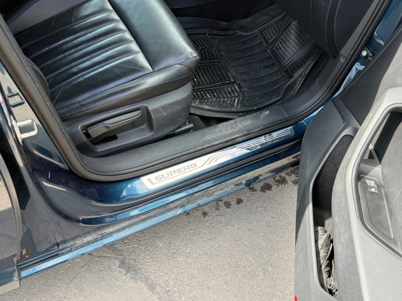 Skoda Superb, снимка 8 - Автомобили и джипове - 54235221