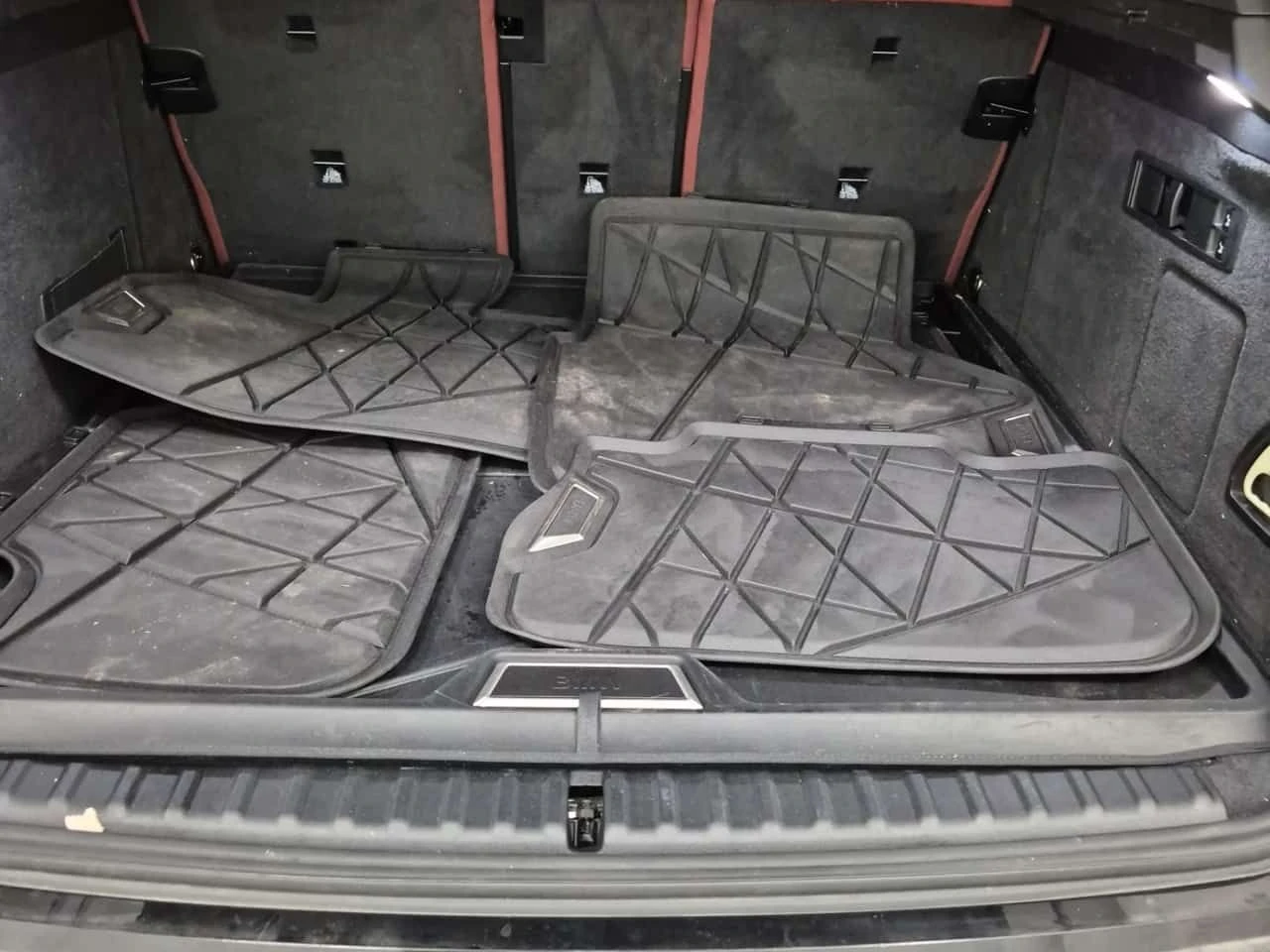 BMW iX XDRIVE40| SWAROWSKI| HUD| 360| PANO| 2 �����|  | Mobile.bg � ����������� 16