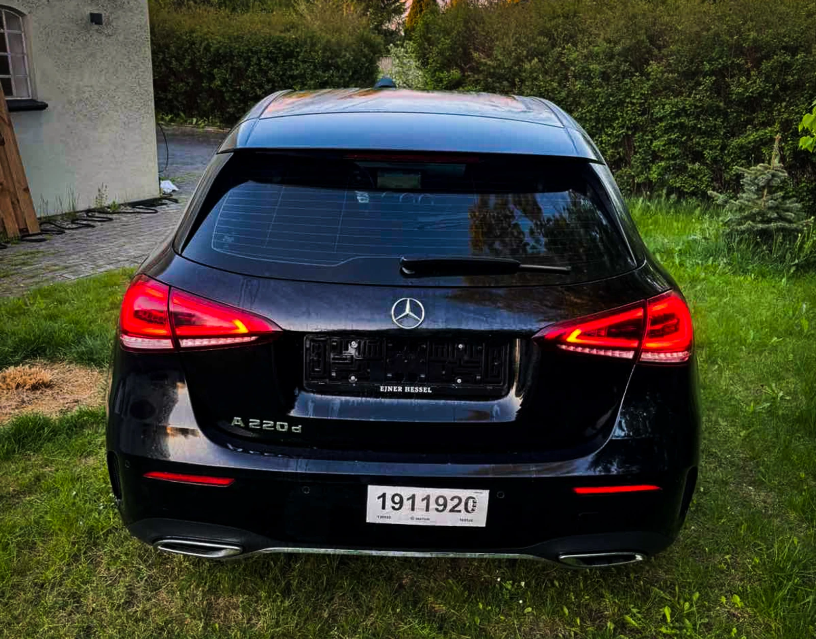 Mercedes-Benz A 220 D AMG-Line, снимка 12 - Автомобили и джипове - 54426984