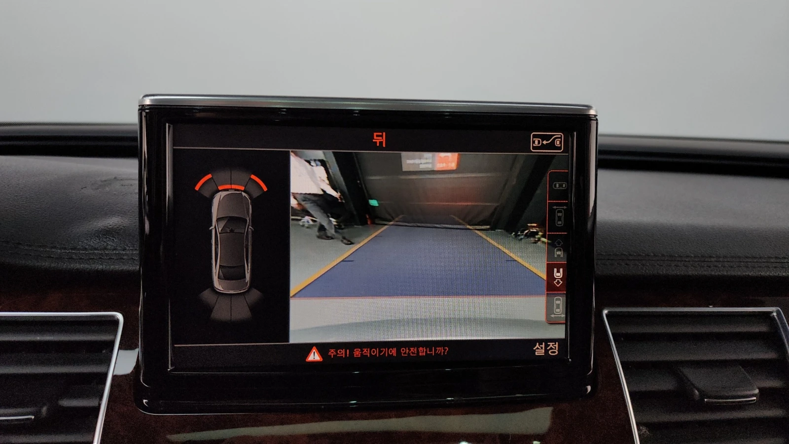 Audi A8 * TDI* QUATTRO* Camera* Keyless* АВТОКРЕДИТ, снимка 14 - Автомобили и джипове - 54581937