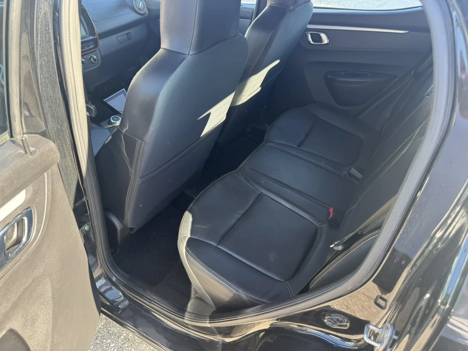 Dacia Spring Comfort plus 45, снимка 15 - Автомобили и джипове - 54753572