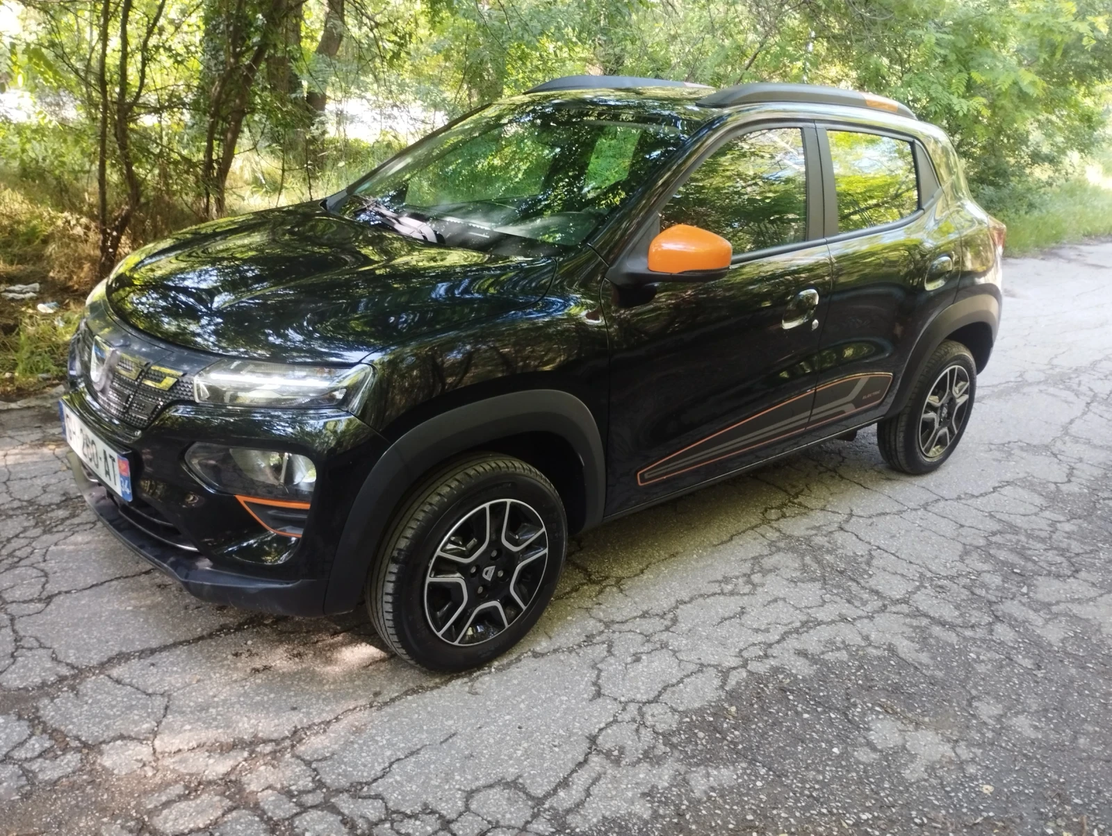 Dacia Spring, снимка 12 - Автомобили и джипове - 54753572