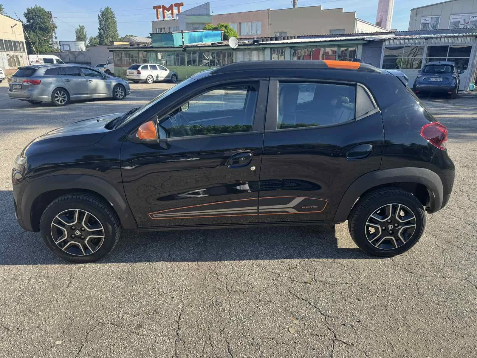 Dacia Spring Comfort plus 45, снимка 8 - Автомобили и джипове - 54753572