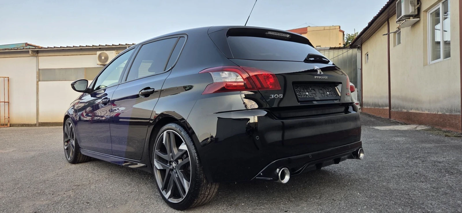 Peugeot 308 GTI 1.6Turbo272 к.с/Топ/Нави/Евро6b/, снимка 9 - Автомобили и джипове - 55696029
