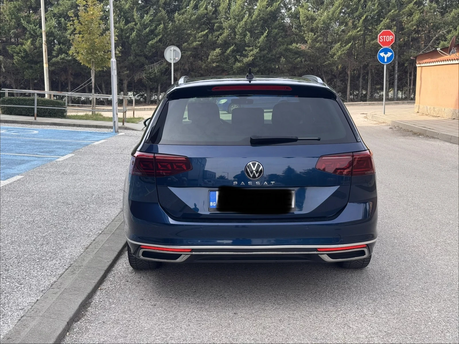 VW Passat 2.0 TDI, снимка 6 - Автомобили и джипове - 56177876