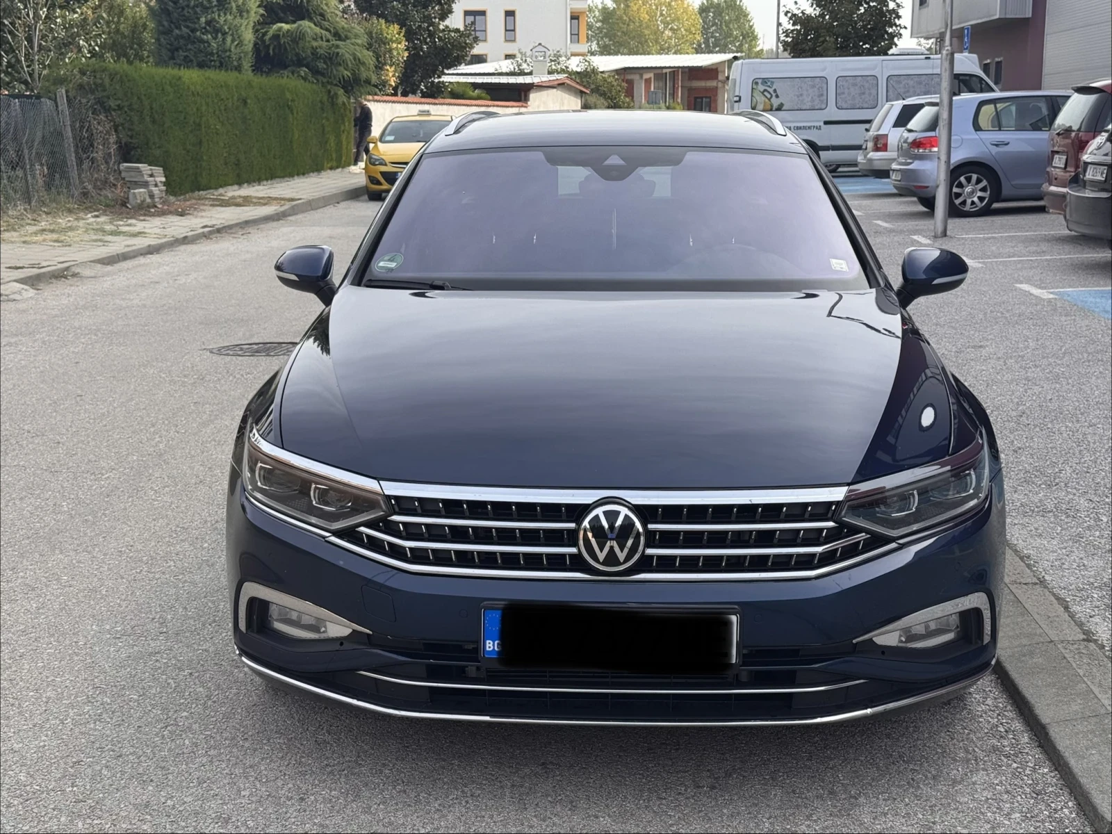 VW Passat 2.0 TDI, снимка 2 - Автомобили и джипове - 56177876