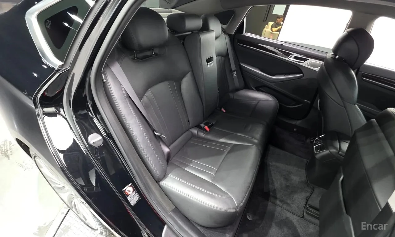 Genesis G80 3.3 GDI AWD* 360* ПОДГРЕВ* ОБДУХВАНЕ* НАВИ* , снимка 11 - Автомобили и джипове - 55976627