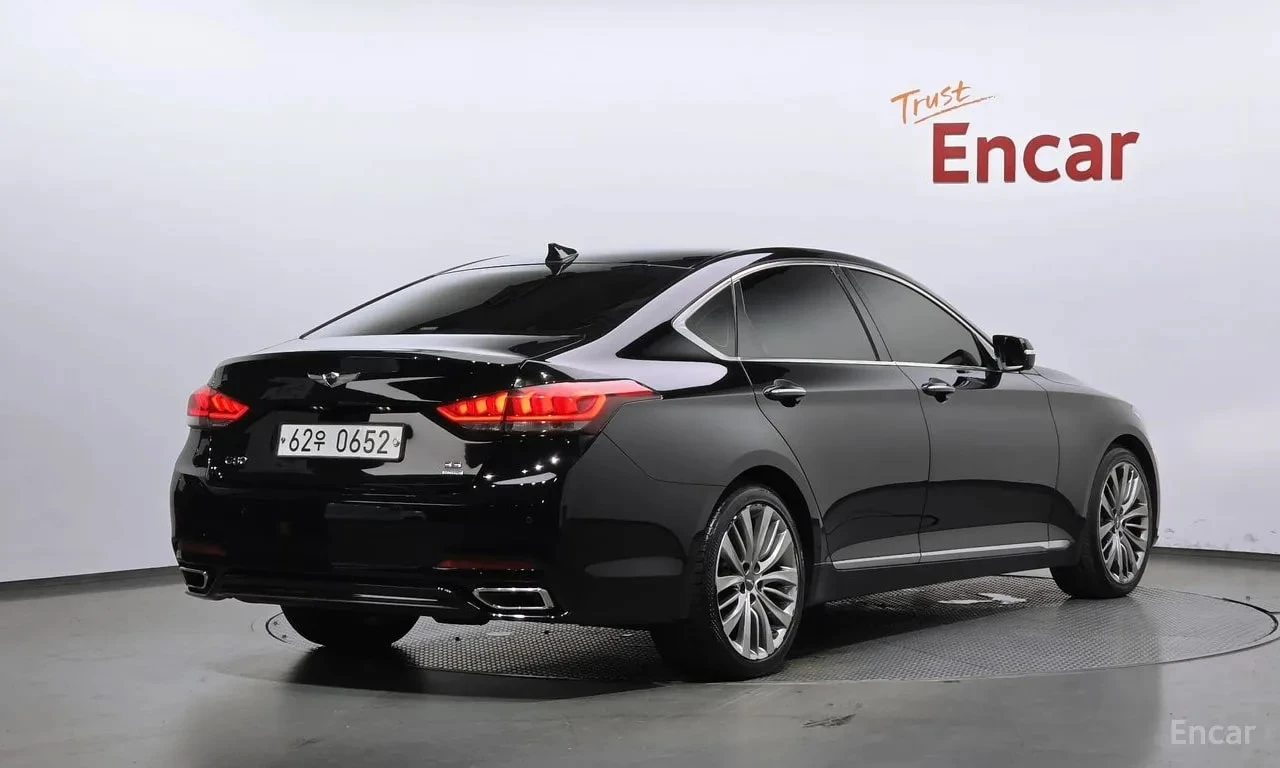 Genesis G80 3.3 GDI AWD* 360* ПОДГРЕВ* ОБДУХВАНЕ* НАВИ* , снимка 2 - Автомобили и джипове - 55976627