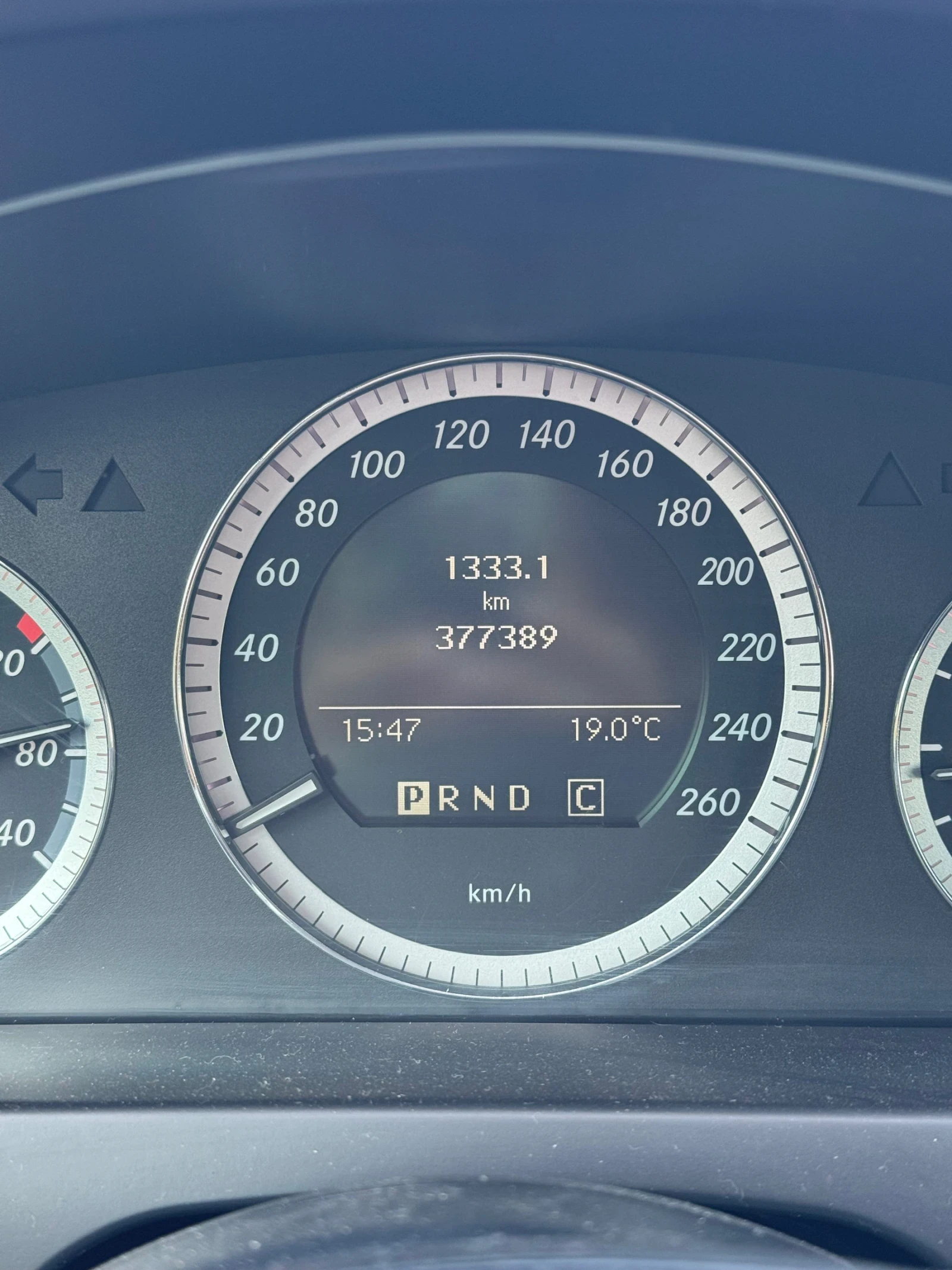 Mercedes-Benz C 220, снимка 8 - Автомобили и джипове - 56584489