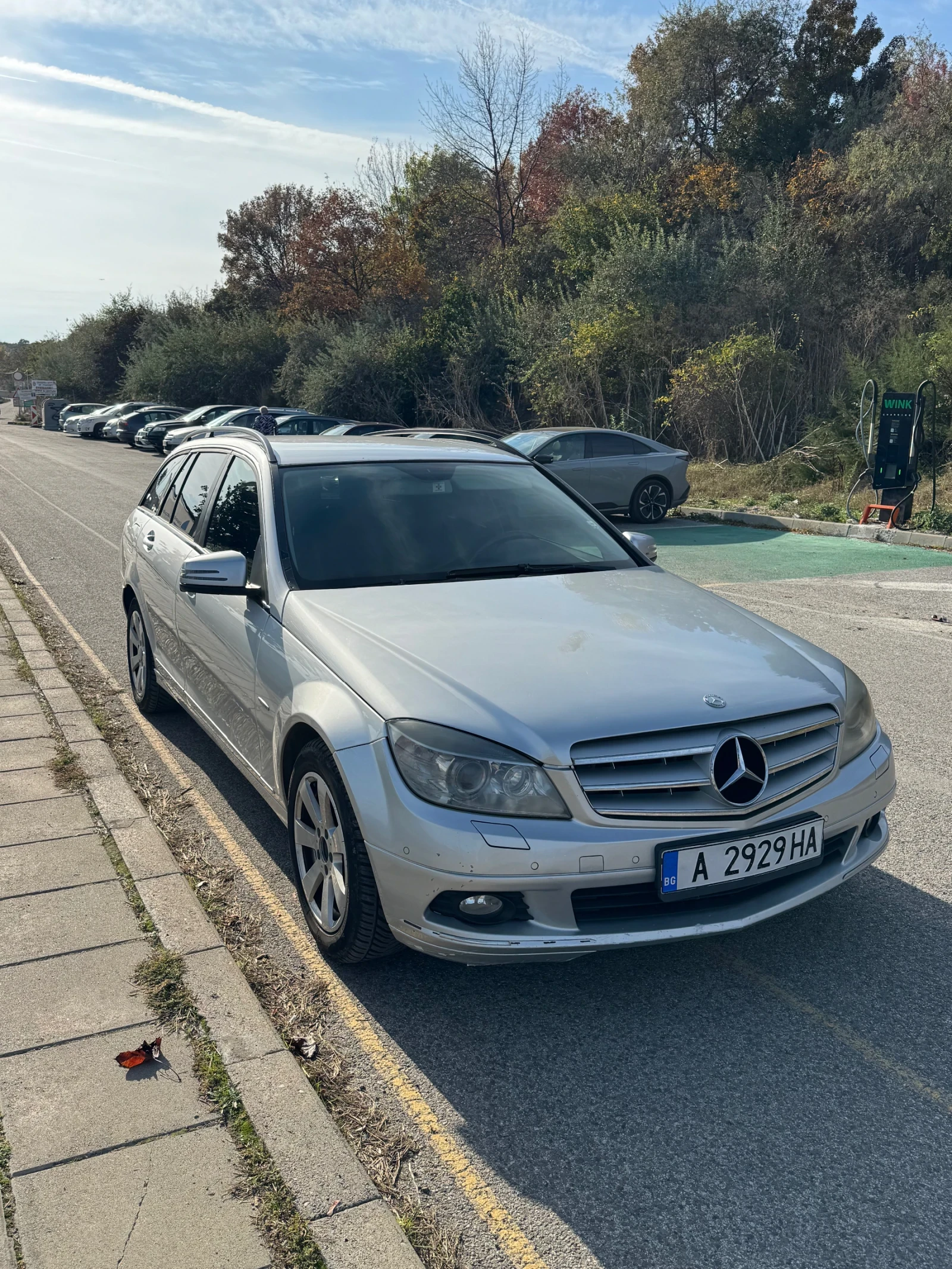 Mercedes-Benz C 220, снимка 2 - Автомобили и джипове - 56584489