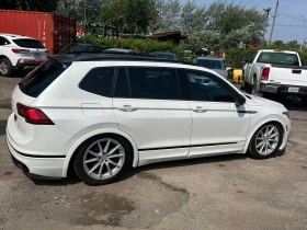 VW Tiguan * Comfortline R Line Black Edition * CARFAX * , снимка 3