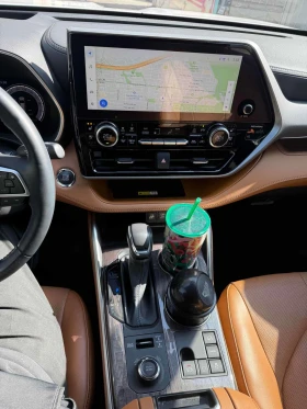 Toyota Highlander * 7 МЕСТЕН * 360 * ОБДУХВАНЕ * 2 КЛЮЧА - 34050 € / 66596.01 лв. - 33829500 9