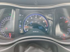 Jeep Grand cherokee SRT| HARMAN/KARDON| PANO| 2 КЛЮЧА| CARFAX | Auto.bg — изображение 10