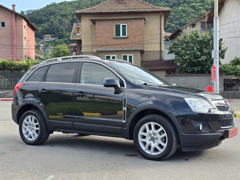 Opel Antara Топ състояние!, снимка 8 - Автомобили и джипове - 46130975