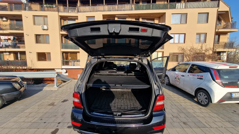 Mercedes-Benz ML 350 Grand Edition, снимка 16 - Автомобили и джипове - 51244619