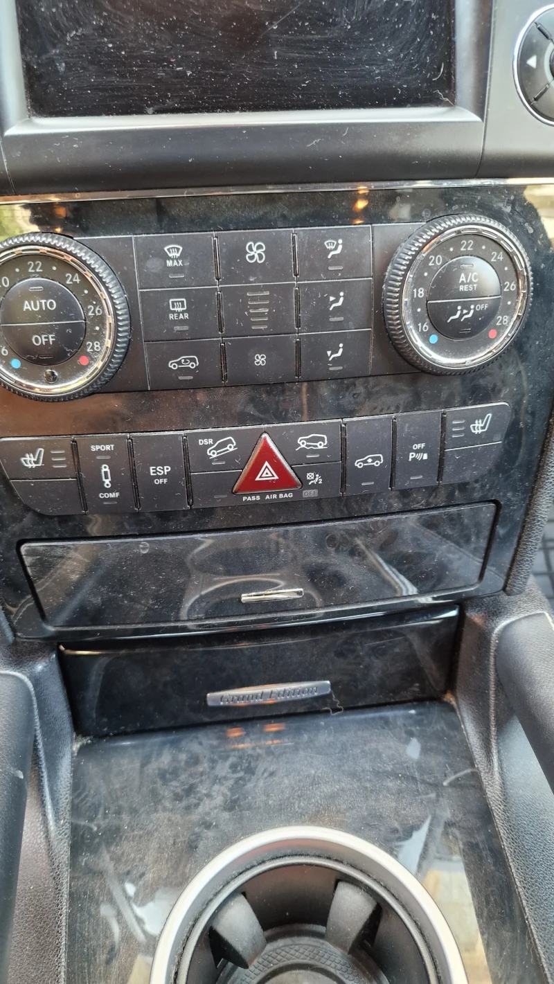 Mercedes-Benz ML 350 Grand Edition, снимка 10 - Автомобили и джипове - 51244619